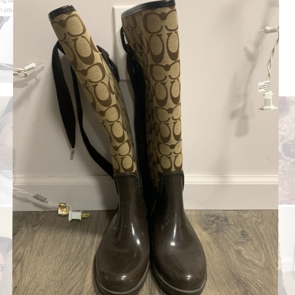 Coach rainboots